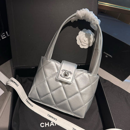 New Fashion Versatile Handbag 1023121412