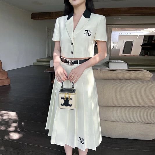 New fashion and versatile casual suit 1024051119