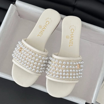 Haute Couture Pearl Collection Slippers 1025041701