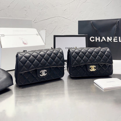 Stylish Classic CF Chain Bag XC1823081701