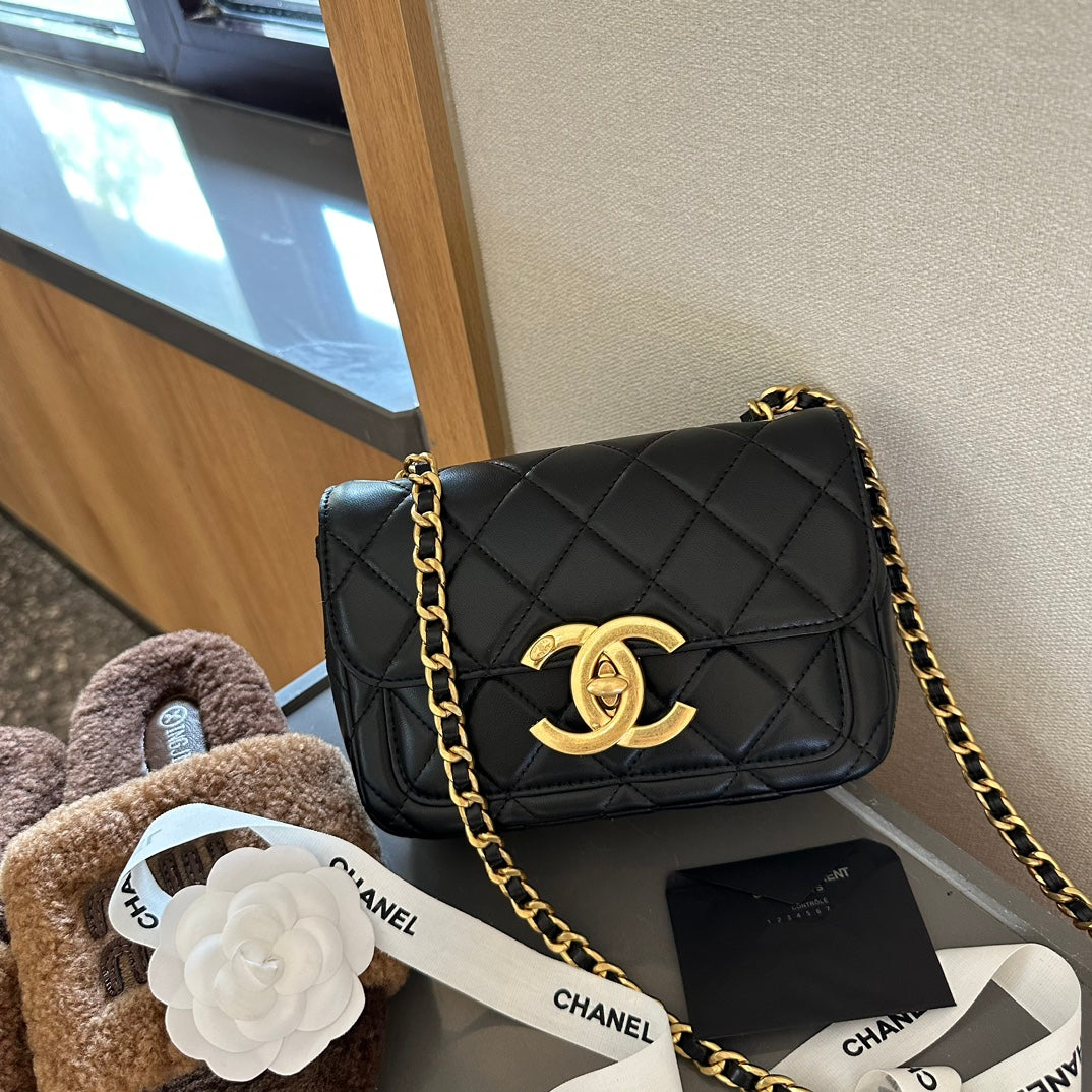 CNL New big logo diamond square fat bag 0724082603