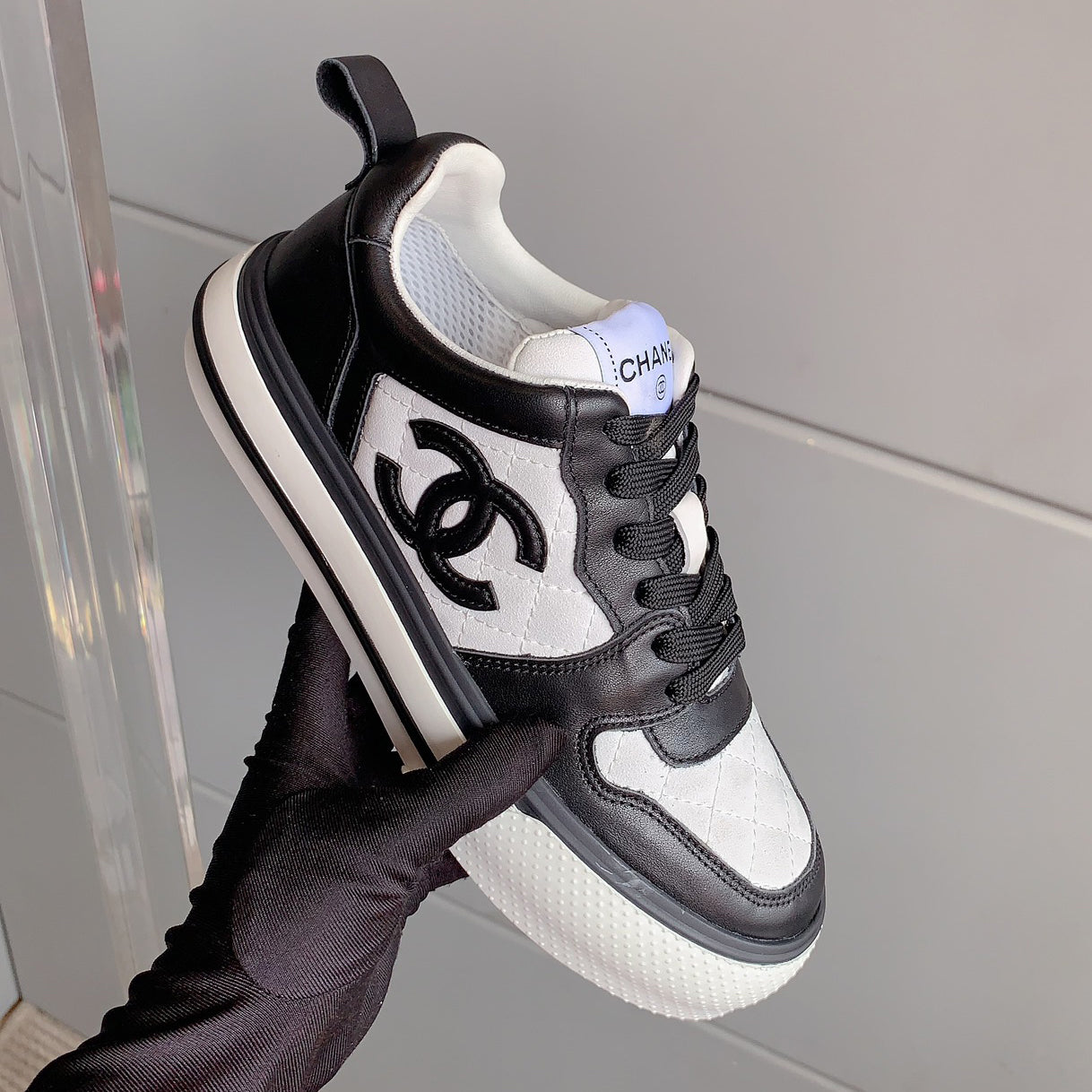 CNL Classic versatile rhombus sneakers 1824061007