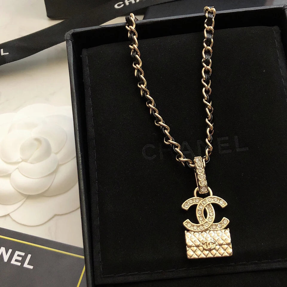 Full diamond double c diamond bag through leather necklace 1025030532