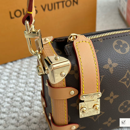 L side trunk mini bag 1824031902