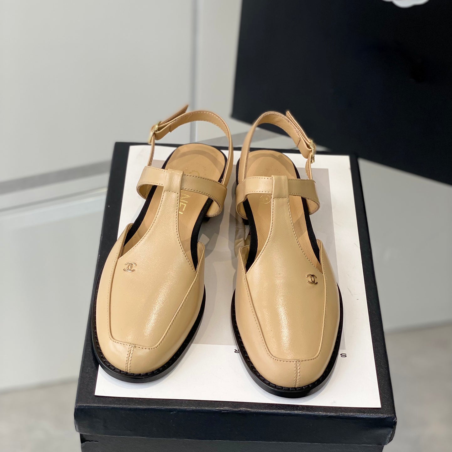 New sandals series XC7040505