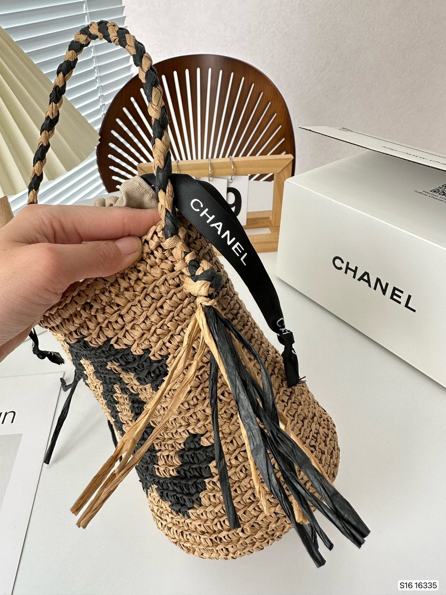 CNL summer woven bucket bag 0724041123