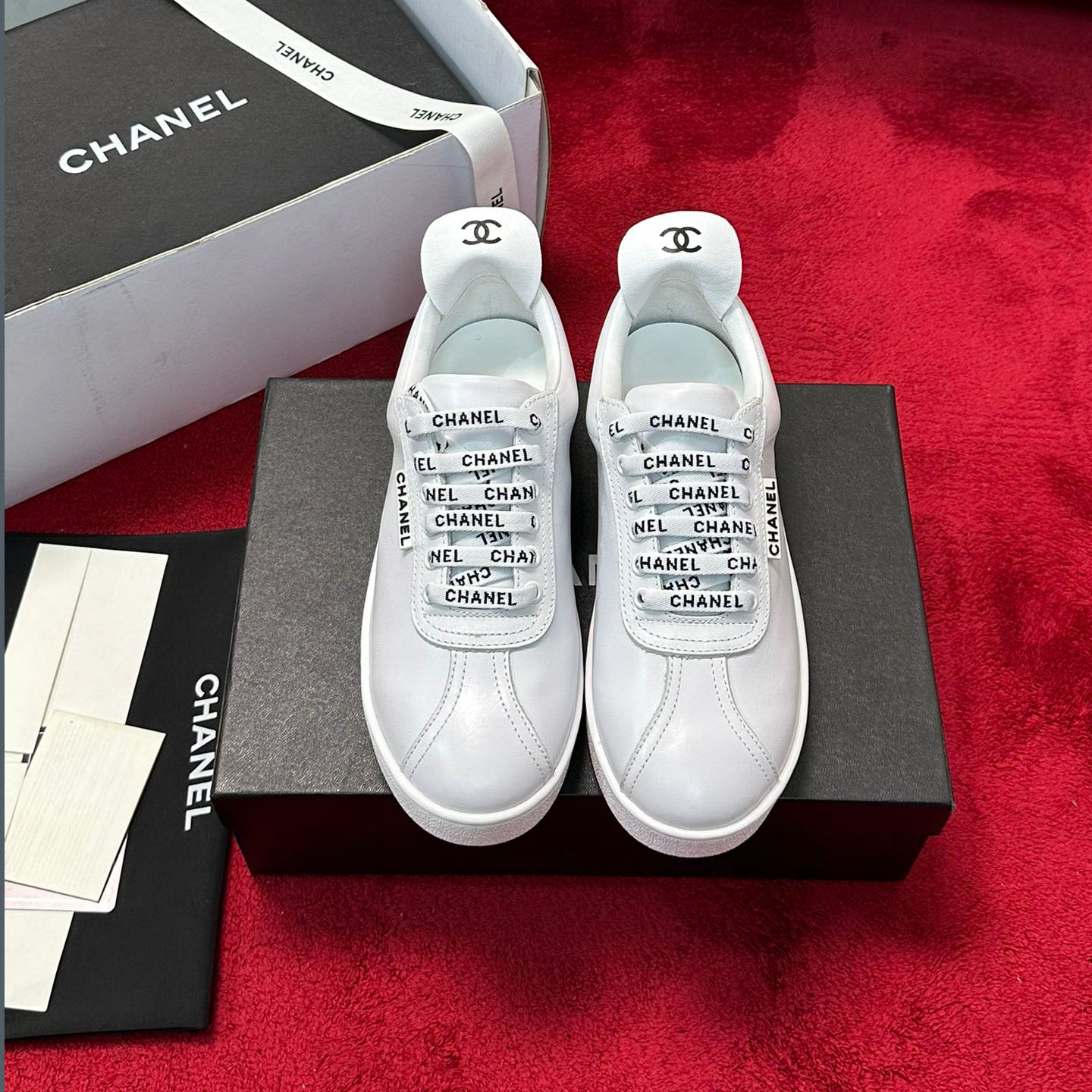 CH Fashion Lace-Up Sneakers XC24092327