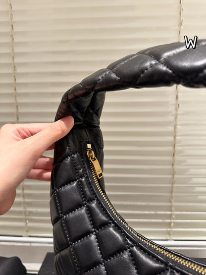 YSL fashion single-shoulder underarm handbag 0725090903