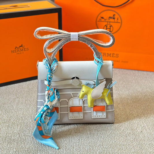 H classic pure leather handbag XC24100905