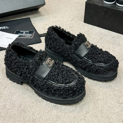 New Lamb's Curl Casual Shoes 1024121604