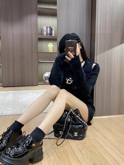 CHA Camellia Mink Fur Ball Strap Sweater 0724012303