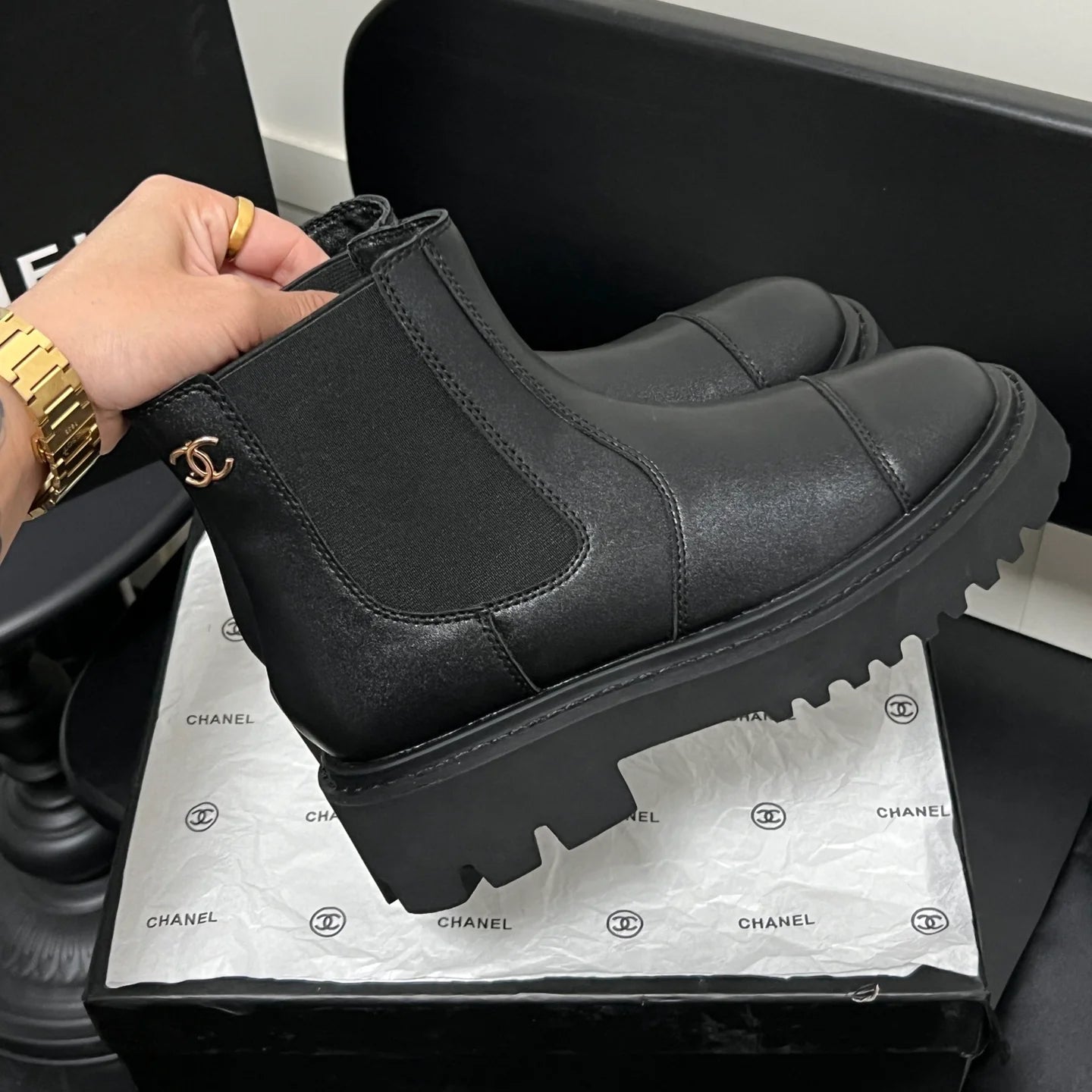 New hundred matching thick bottom short boots 1024121929