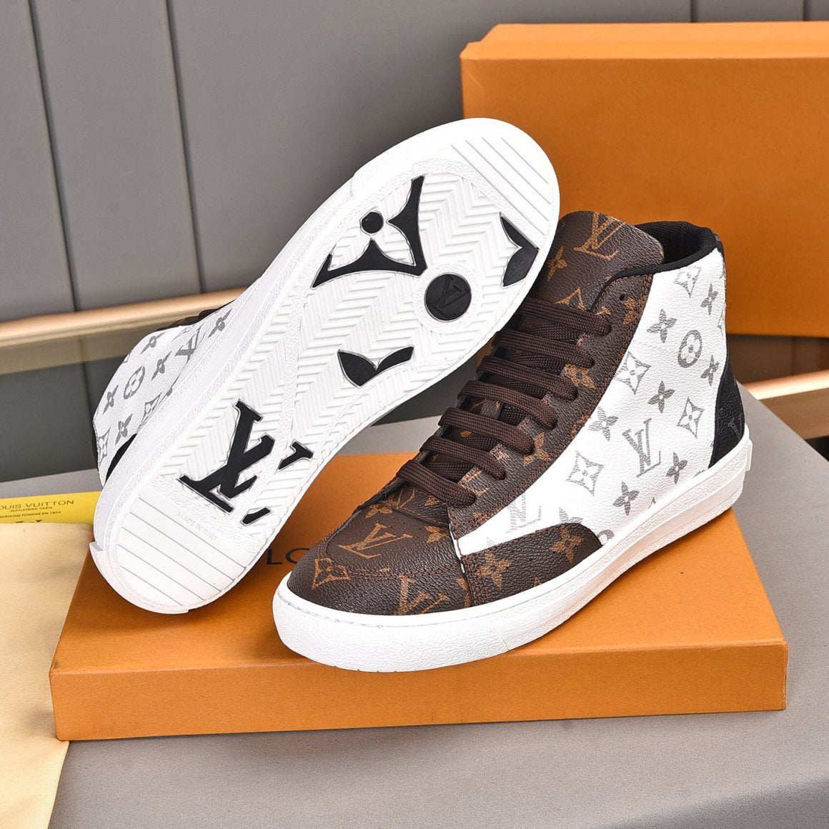 Trendy Pattern Leather High-top Shoes