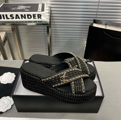 23 Ladies Fashion Luxury slipper and flip-flop S010