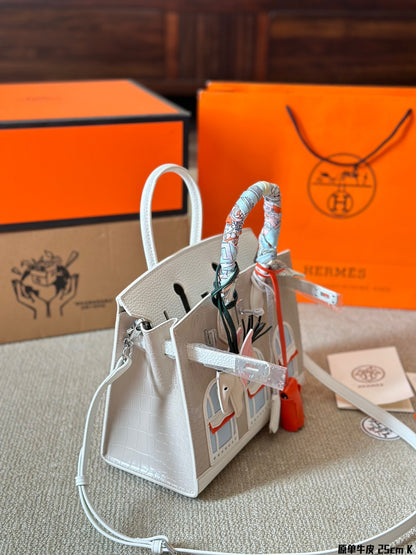 HH Fashion House Platinum Bag 0724110417