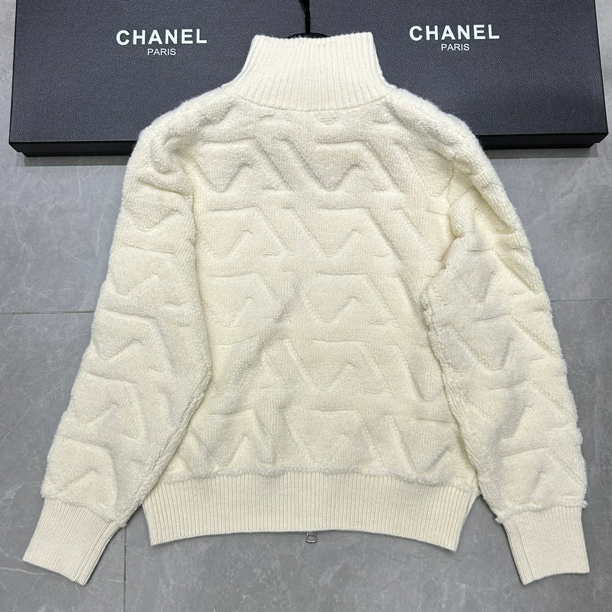 New fashionable and versatile knitted tops 1024122315