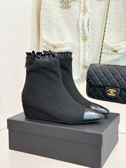 The new stylish pointed ankle boots of CNL25ss 0725090809