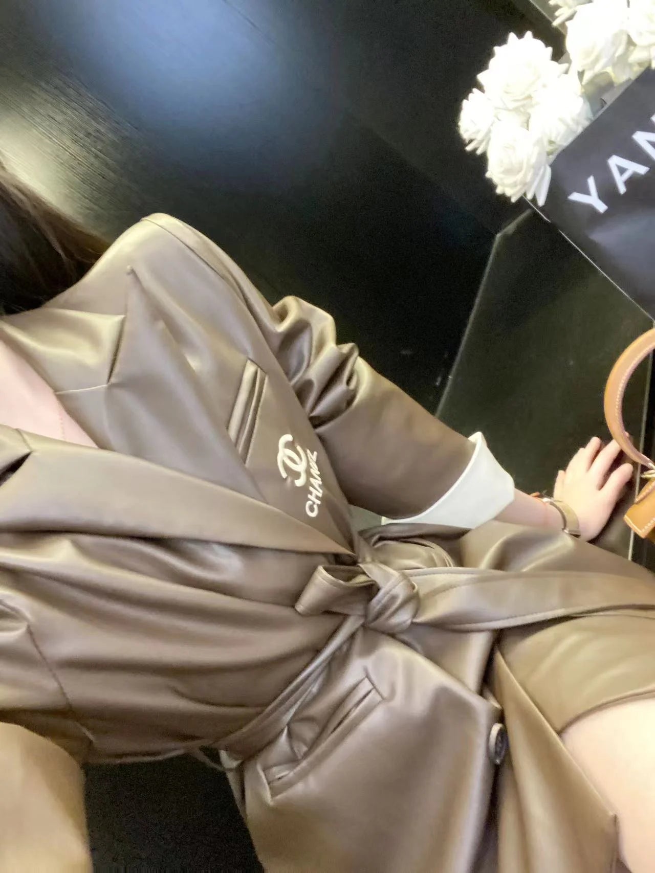 CHA Vintage Maillard Lapel Contrast Sleeve Leather Blazer 0724022201