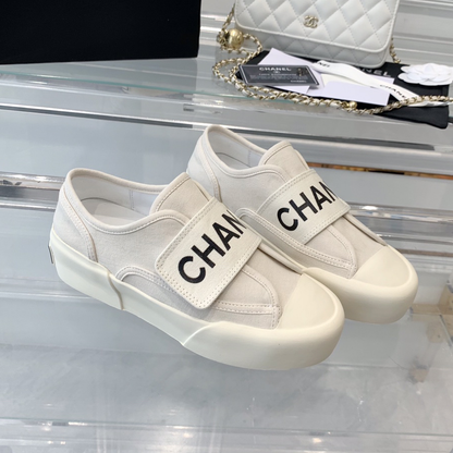 Lightweight Alphabet Velcro Sneakers XC07051207