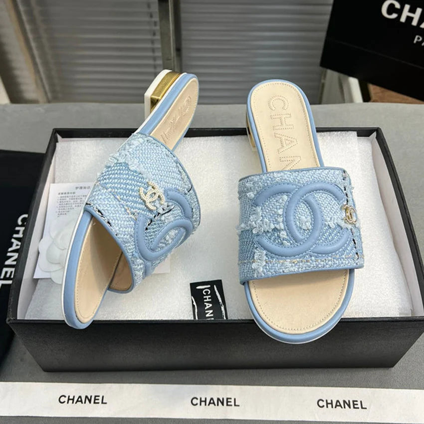 Luxurious new shoes sandals 1024052416