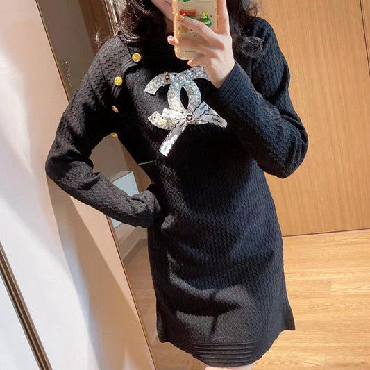 Fashion new versatile long sleeved women's skirt 1023120508