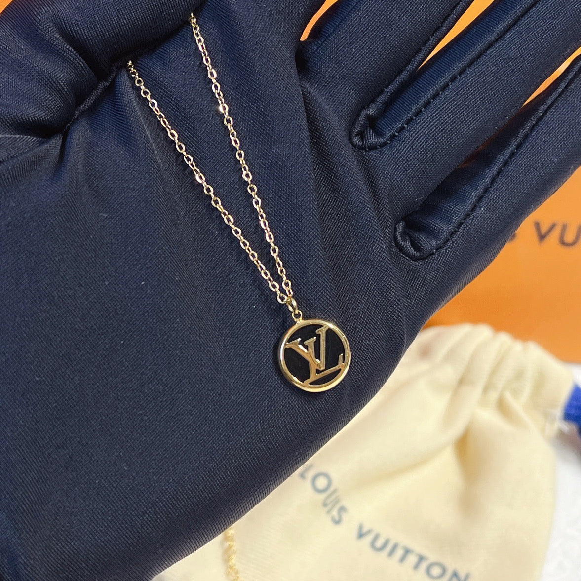 Titanium Steel L-Shaped Necklace 1025092219