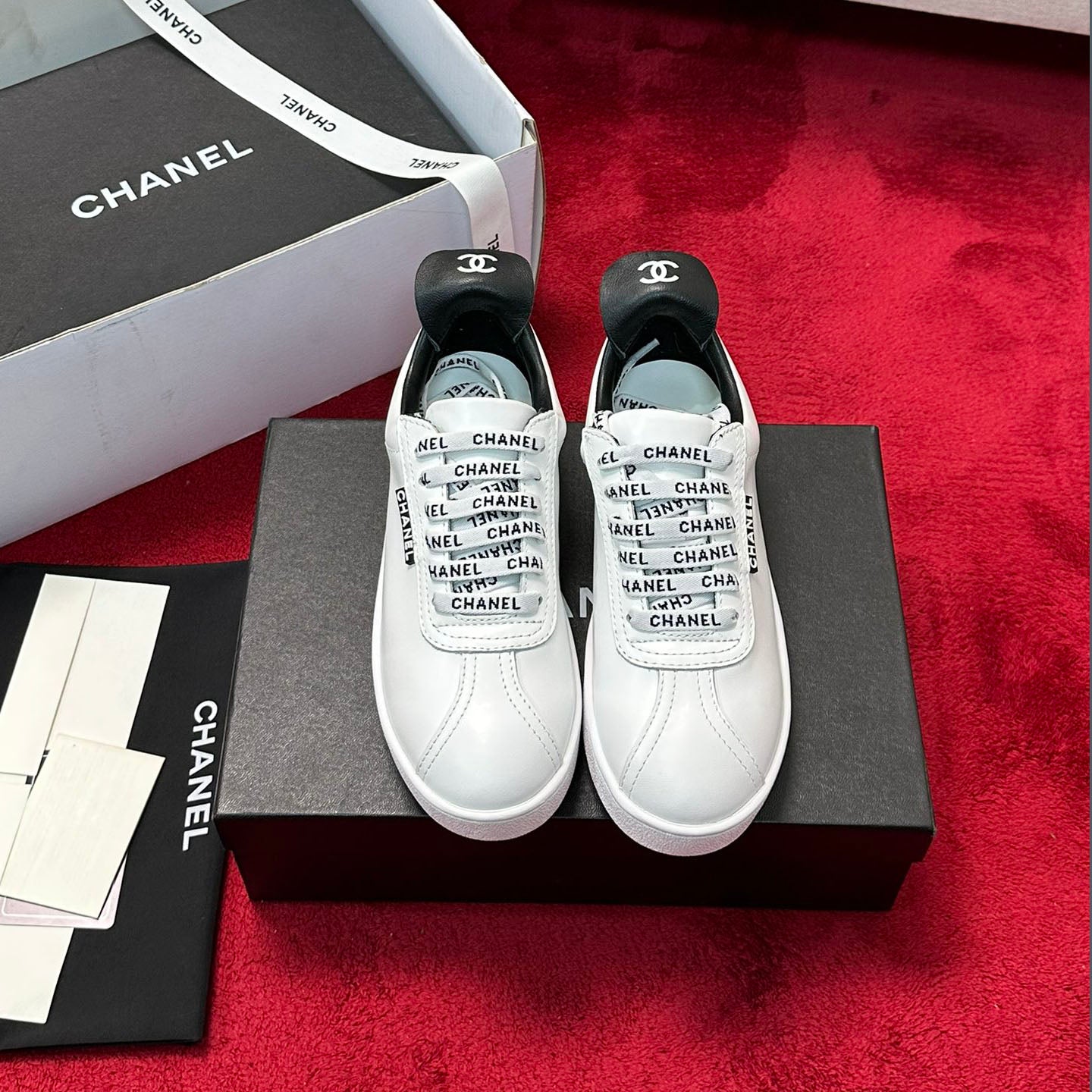 CH Fashion Lace-Up Sneakers XC24092327