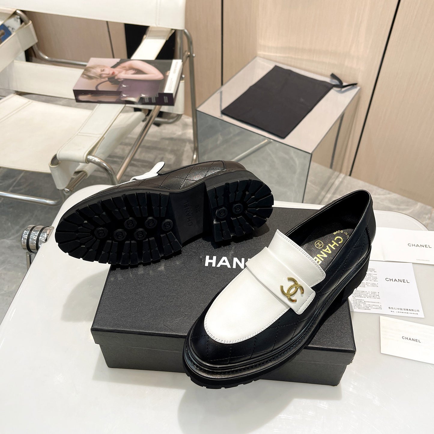 New Fashion C Logo High Quality leather Women's Loafers-WX05202372007