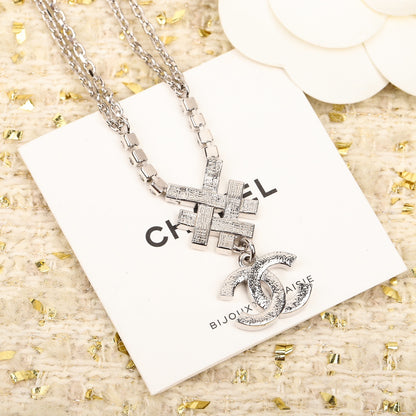 Fashionable Diamond Necklace Bow Necklace X091113