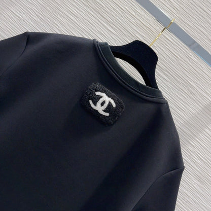 CNL round neck stitching diamond patent leather short sleeves 0724121105