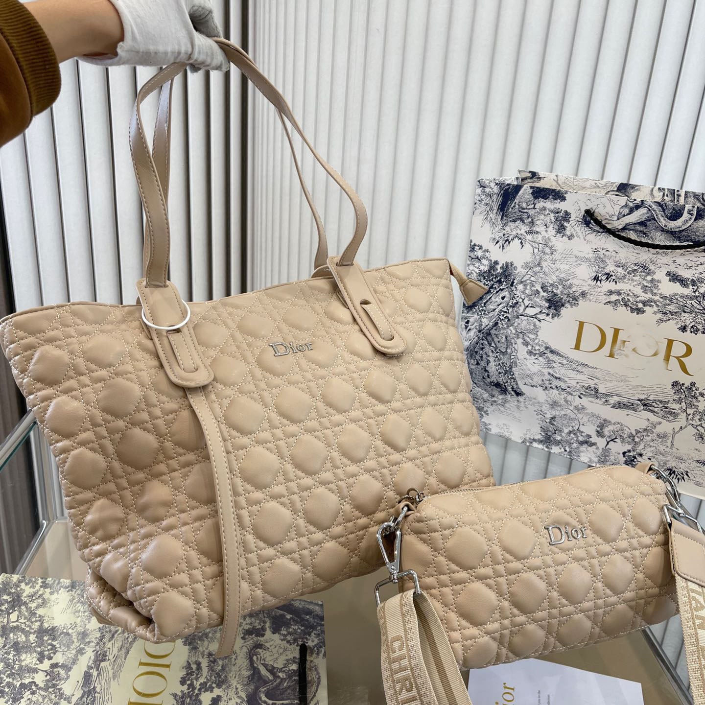 High-value Trendy Cool D Mother-in-law Bag WLFBG23021713