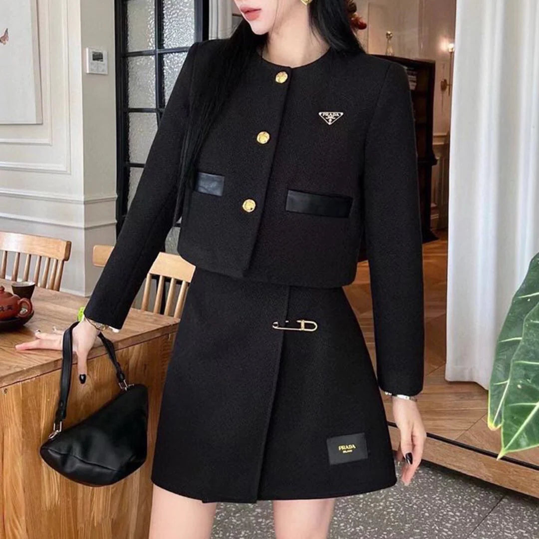 New versatile small jacket and skirt set 1024011025