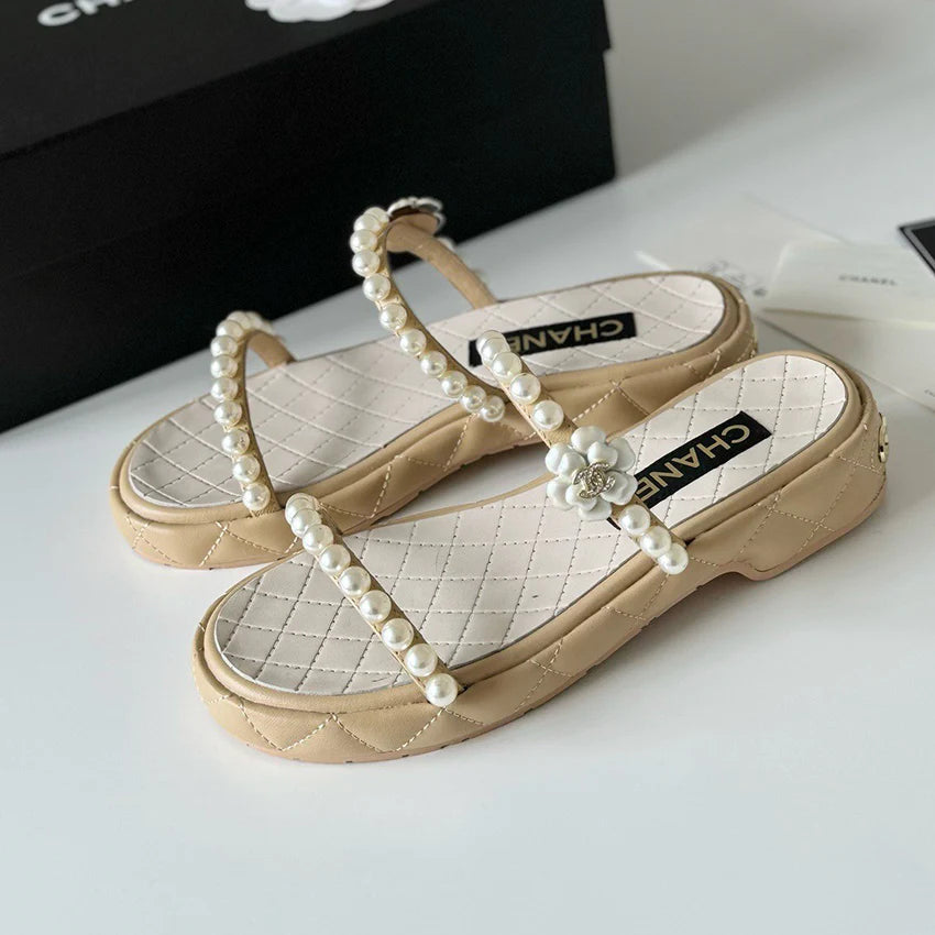 Fashion and versatile pearl sandals 1024052319