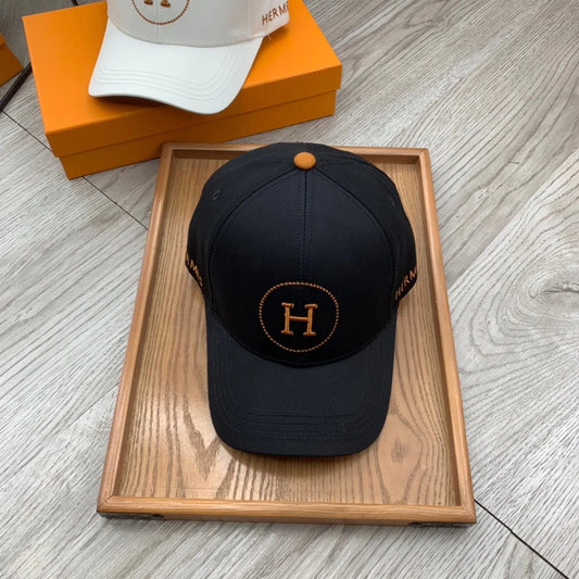 New embroidered minimalist baseball cap 1024032033