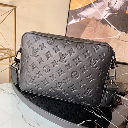 New fashion all-match street messenger bag