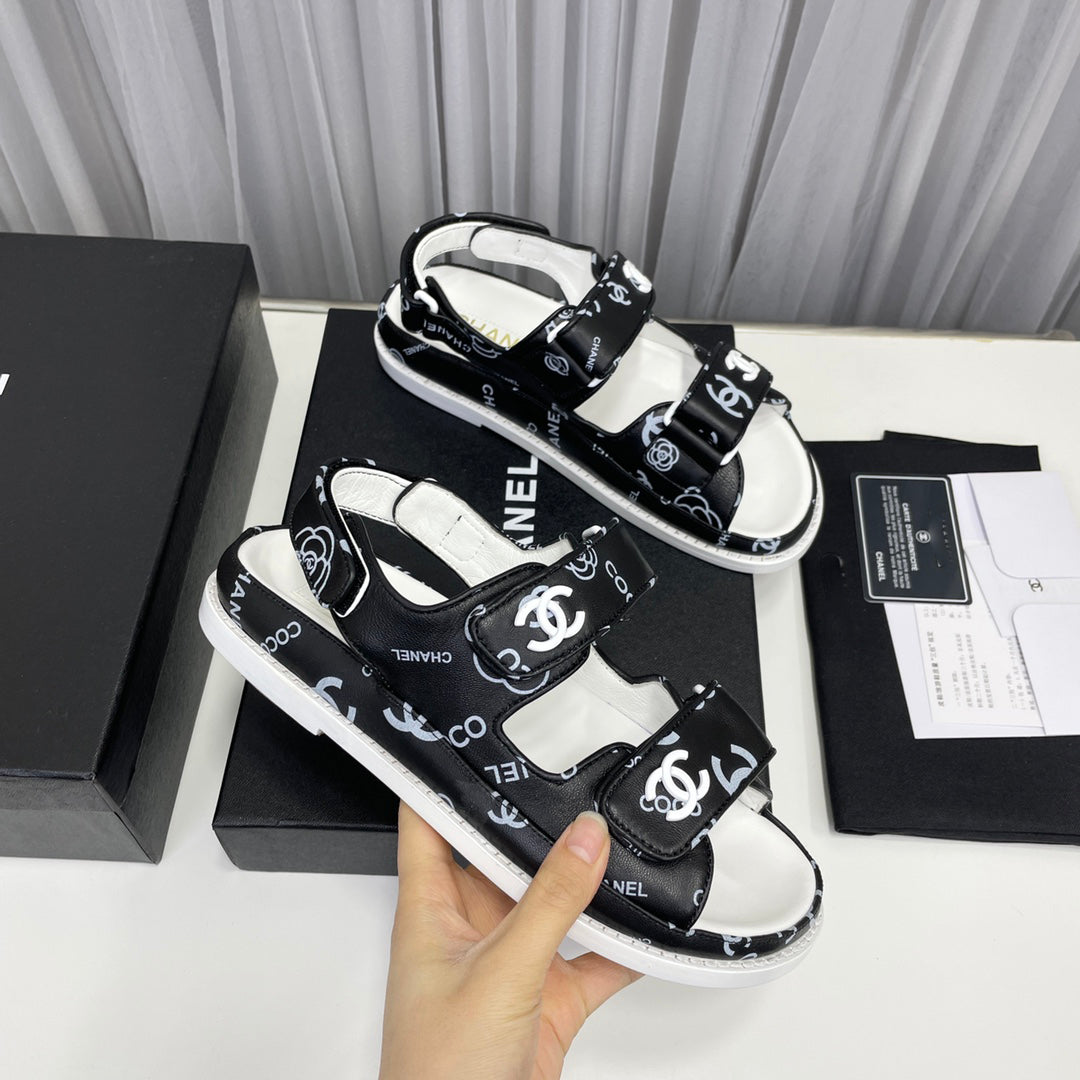 new sandals XC07032218