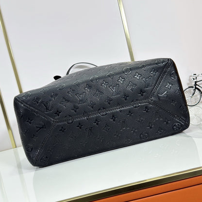 New Fashion and Versatile Handbag 1025092201