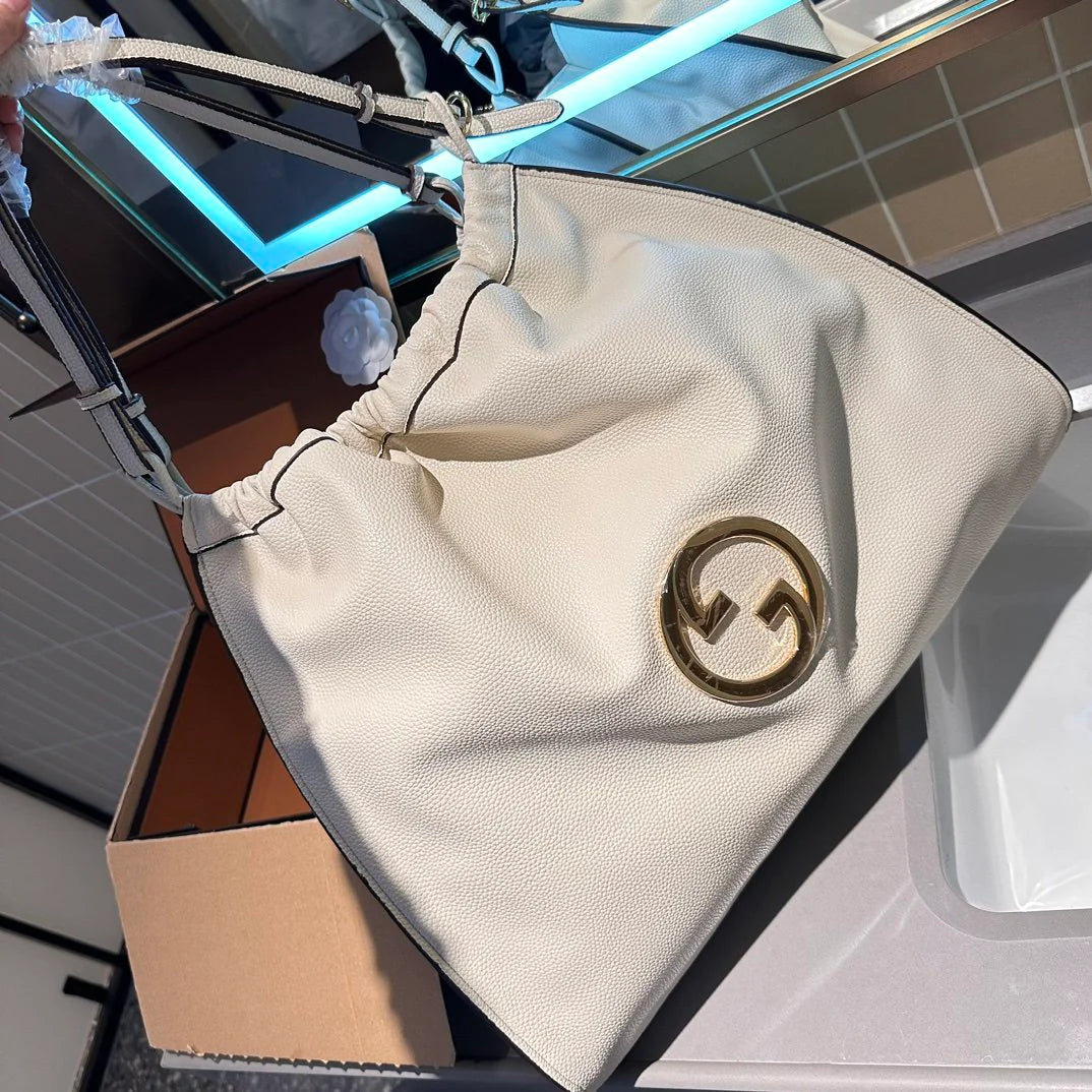 New fashionable versatile crossbody bag 1024012409