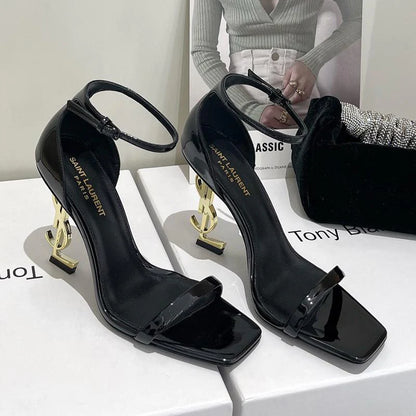 Classic high-heeled sandals combine modernity and fashion 1024022017