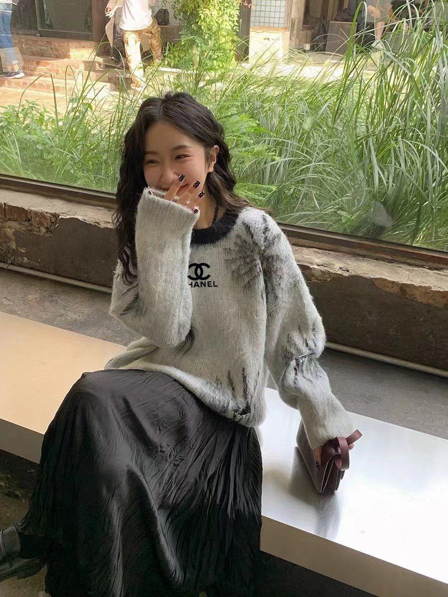 Ripped Gray Sweater Lazy Design Niche Top 0823120403