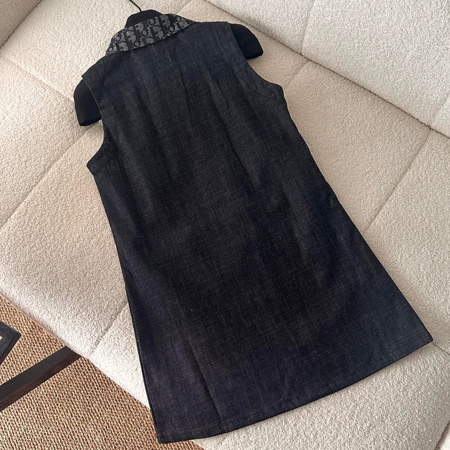 CD Sleeveless Dress 1025062303