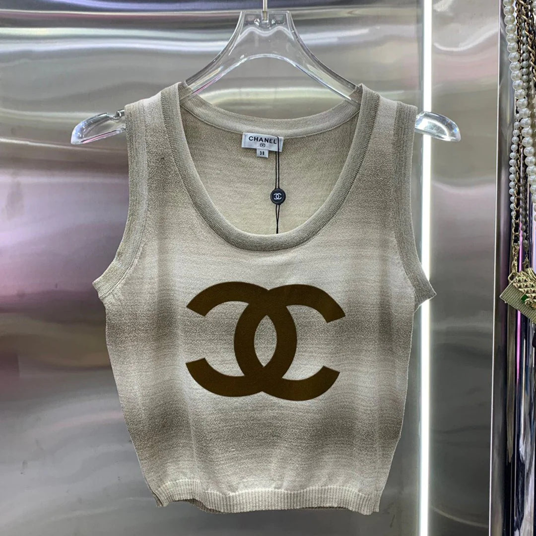 New fashion and versatile gradient knitted vest 1024022309