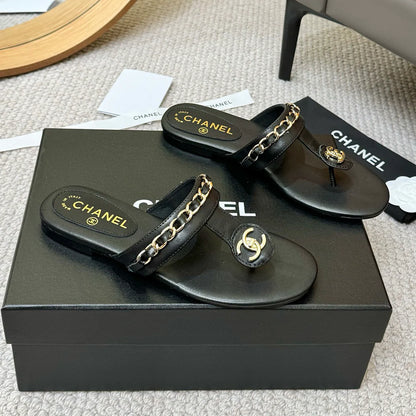 Classic Versatile Double C Sandals 1025042301