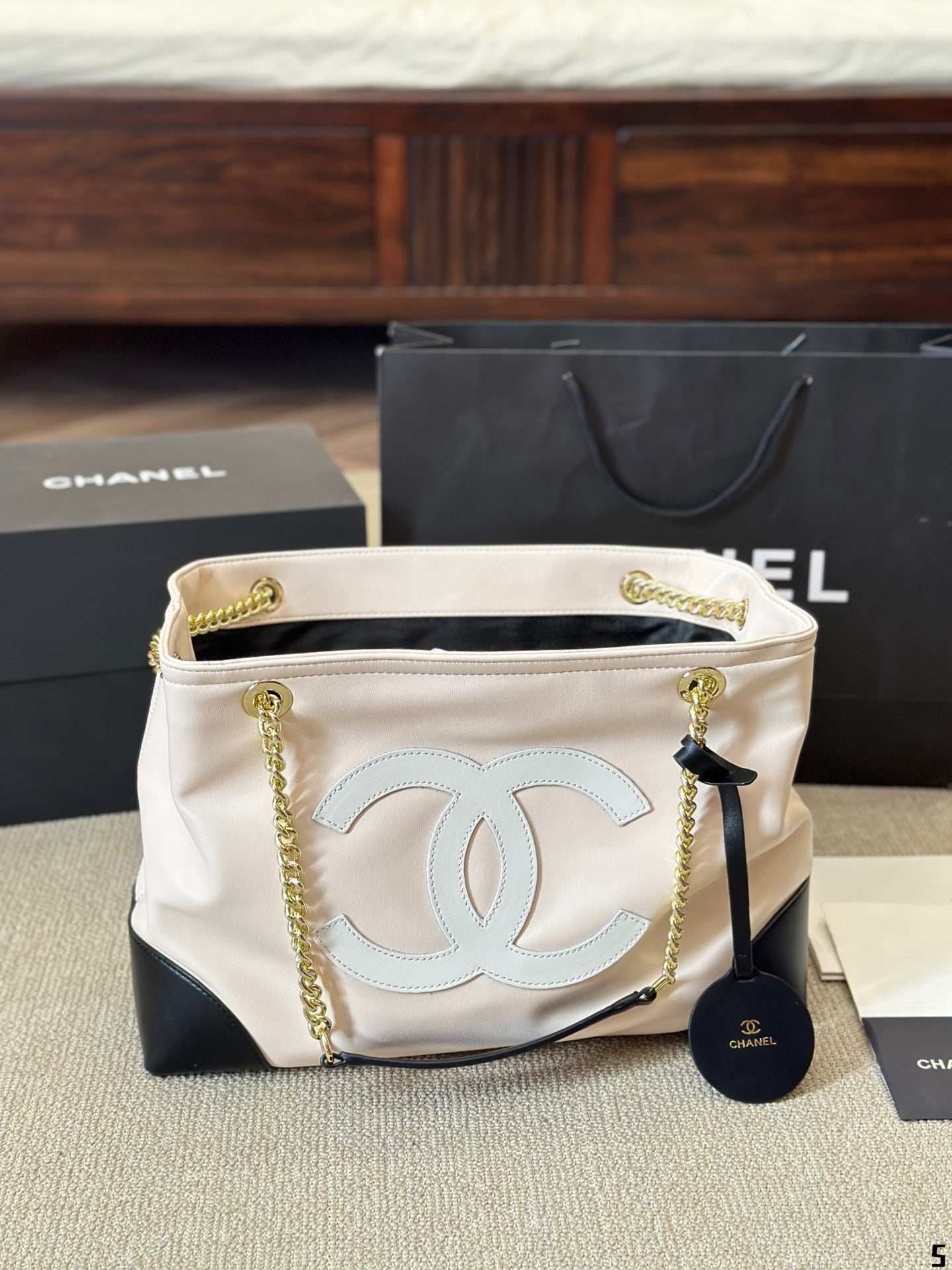 CNL Fashion 𝘝𝘪𝘯𝘵𝘢𝘨𝘦 Tote Bag 0724100801