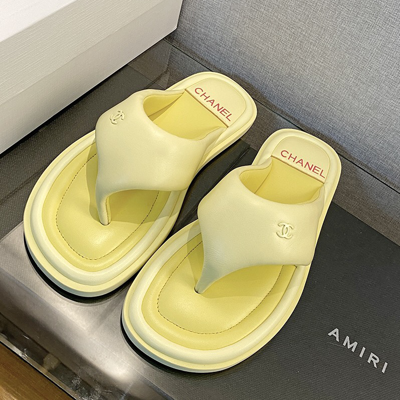 4 color C new flip flops XC07051204