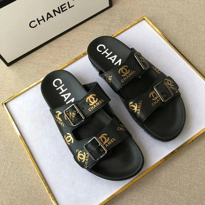 Men's casual and versatile slippers 1024041814