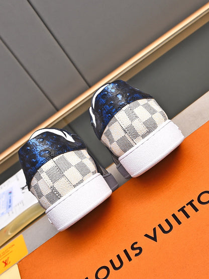V Fashionable plaid print sneakers 0724101401