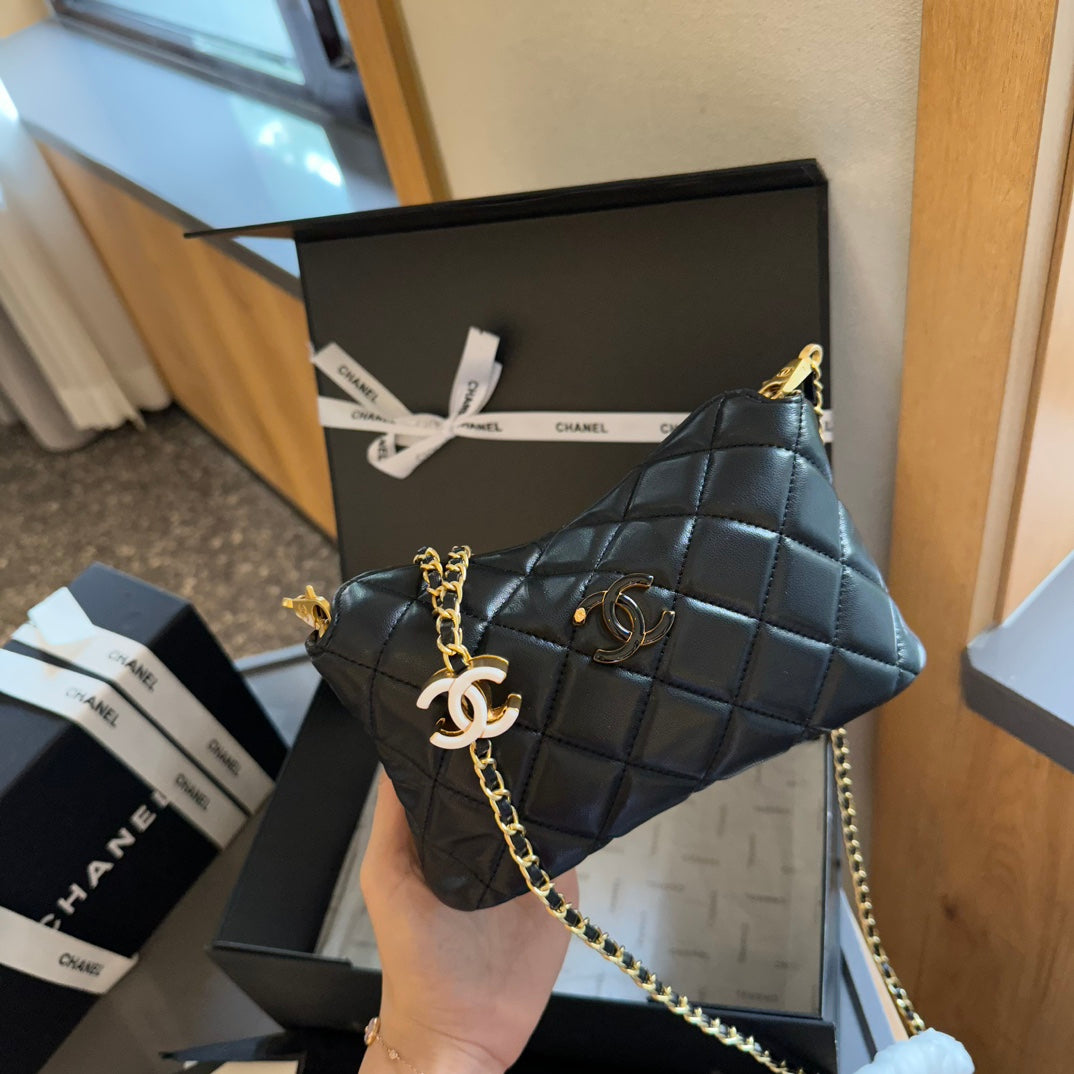 CH limited edition vintage bag fb0424091104