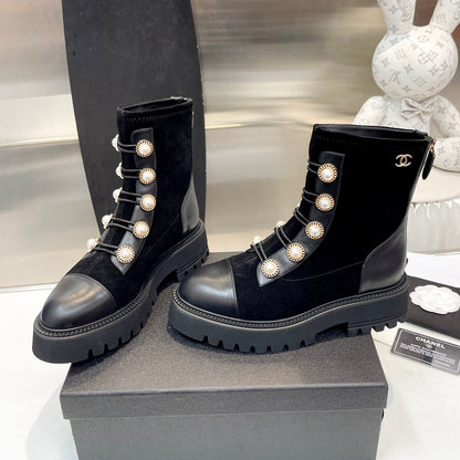 Pearl metal buckle boots XC1823100501