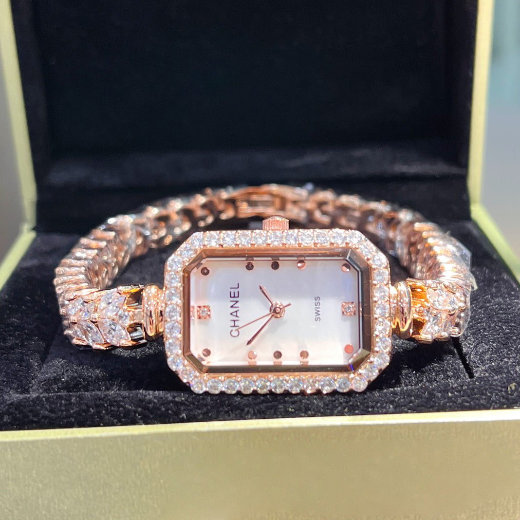 Noble Lady's Wristwatch 1025092608